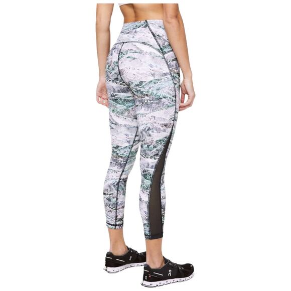 NWOT Lululemon Train Times Pant 25" Springscape Multi / Obsidian Size 12 - Picture 2 of 8